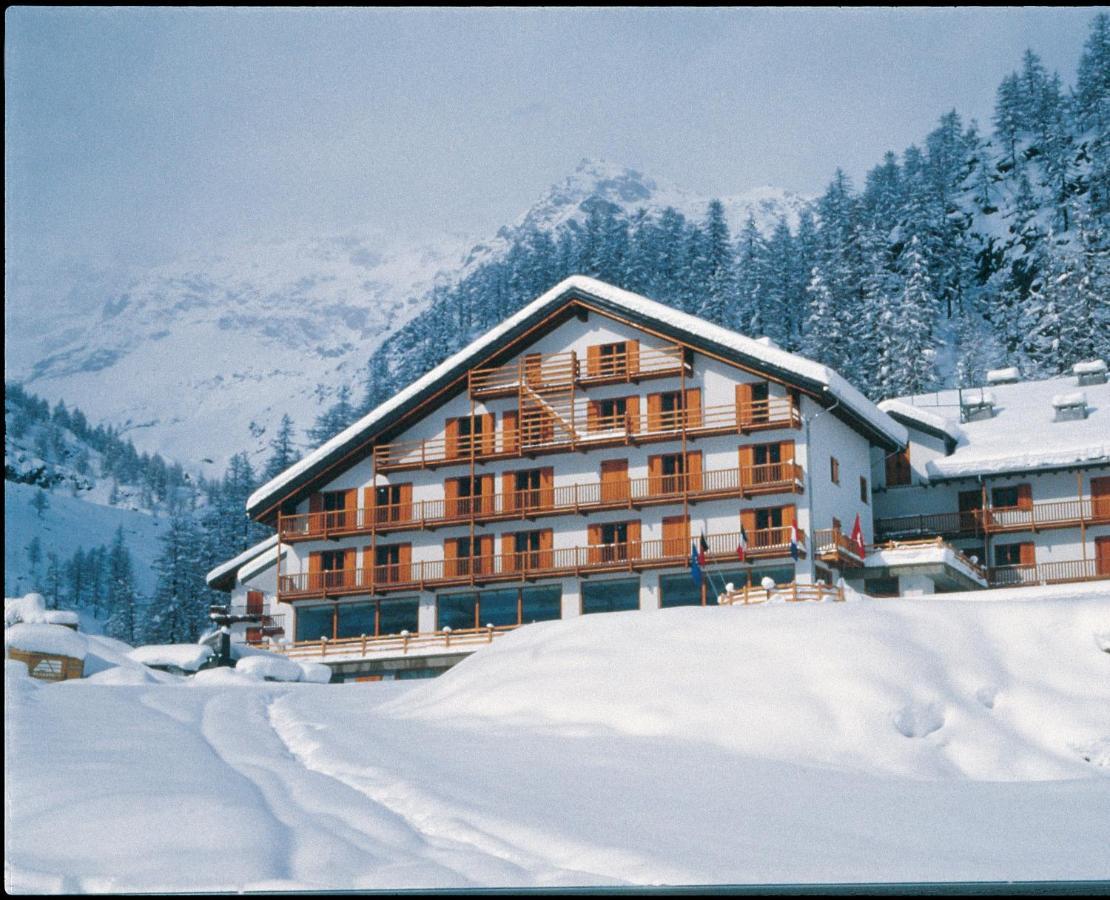 La Trinite Monboso Hotel Грессоне-Ла-Триніте Екстер'єр фото