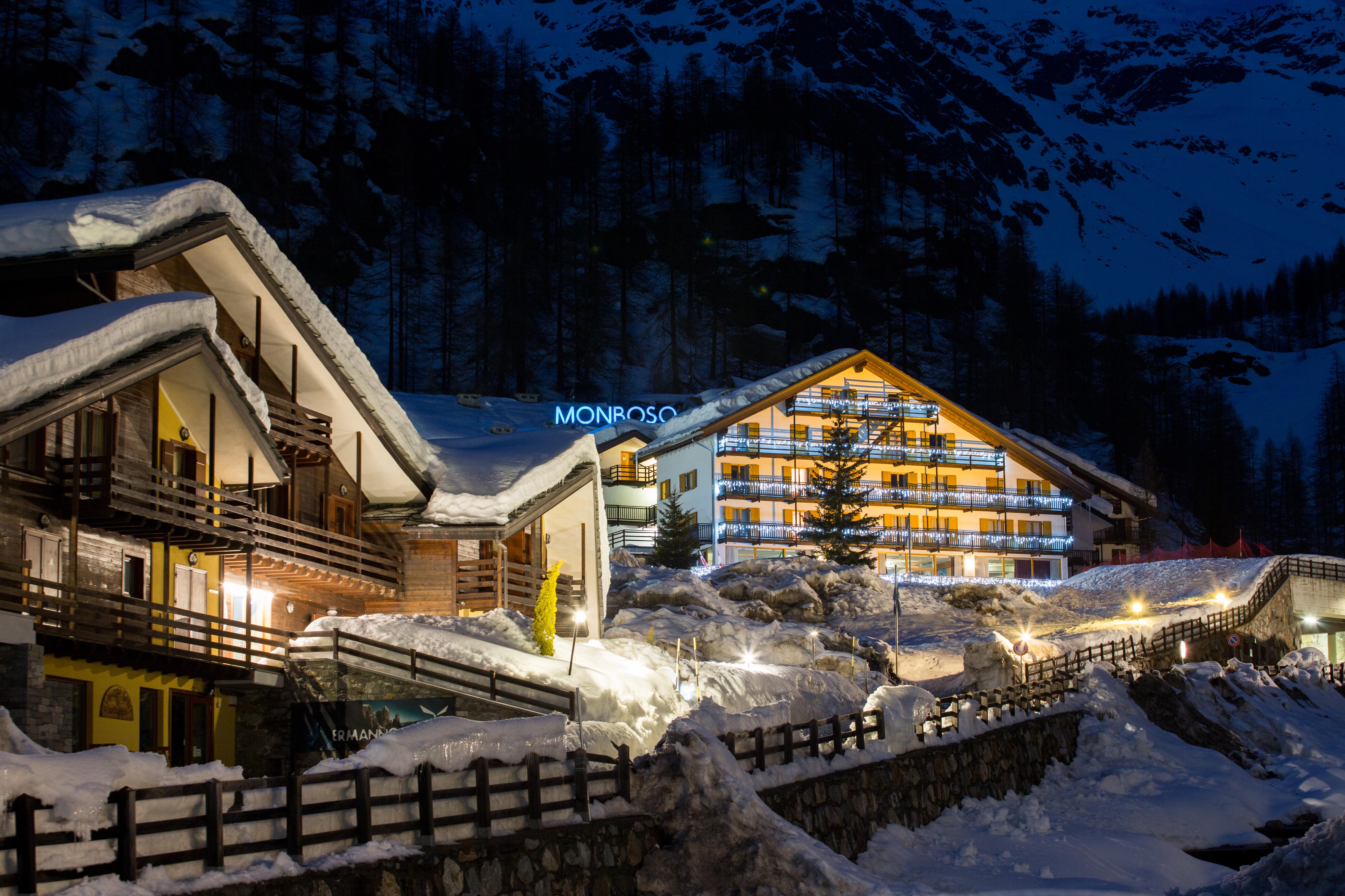 La Trinite Monboso Hotel Грессоне-Ла-Триніте Екстер'єр фото